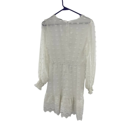 Simplee White Eyeleted Dress Size small - Picture 2 of 6